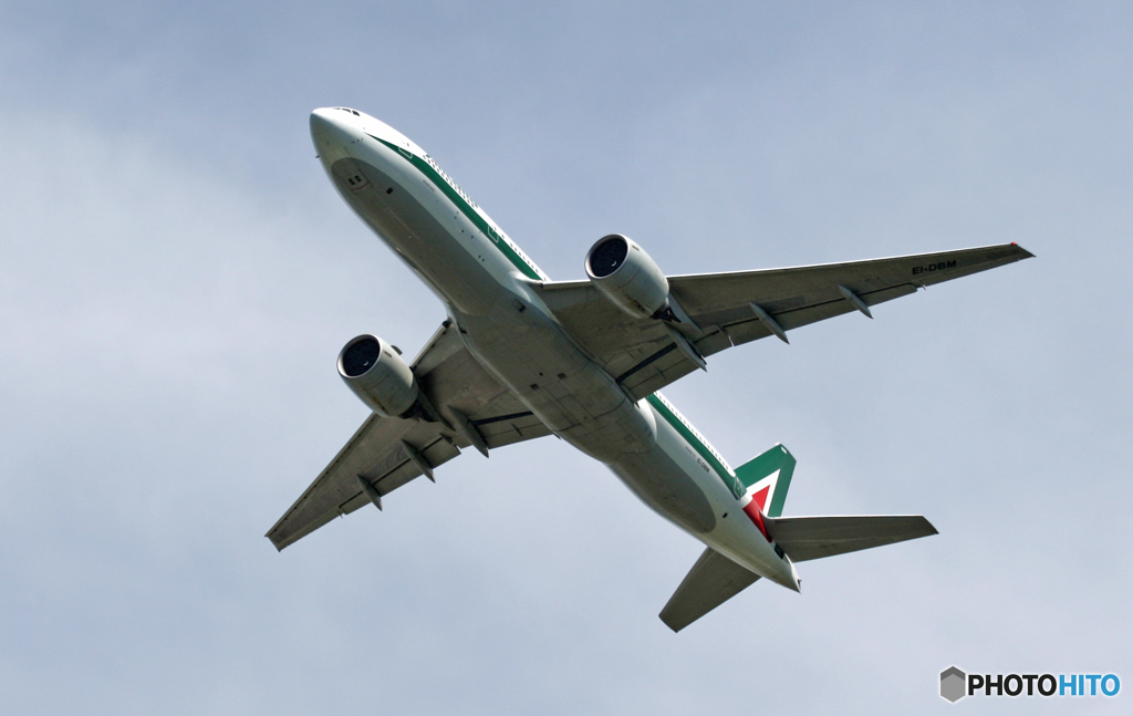 Alitalia 777-200 EI-DBM 離陸 