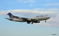 到着 United 747-400 N104UA