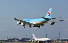 到着 KOREAN Cargo 747-8F HL7617