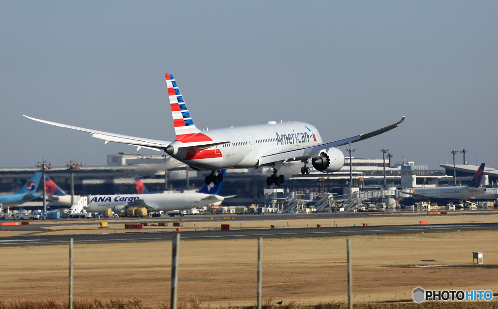 AMERICAN 787-8 N814AA 到着 