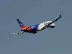 AIR CALIN A330-202 飛行