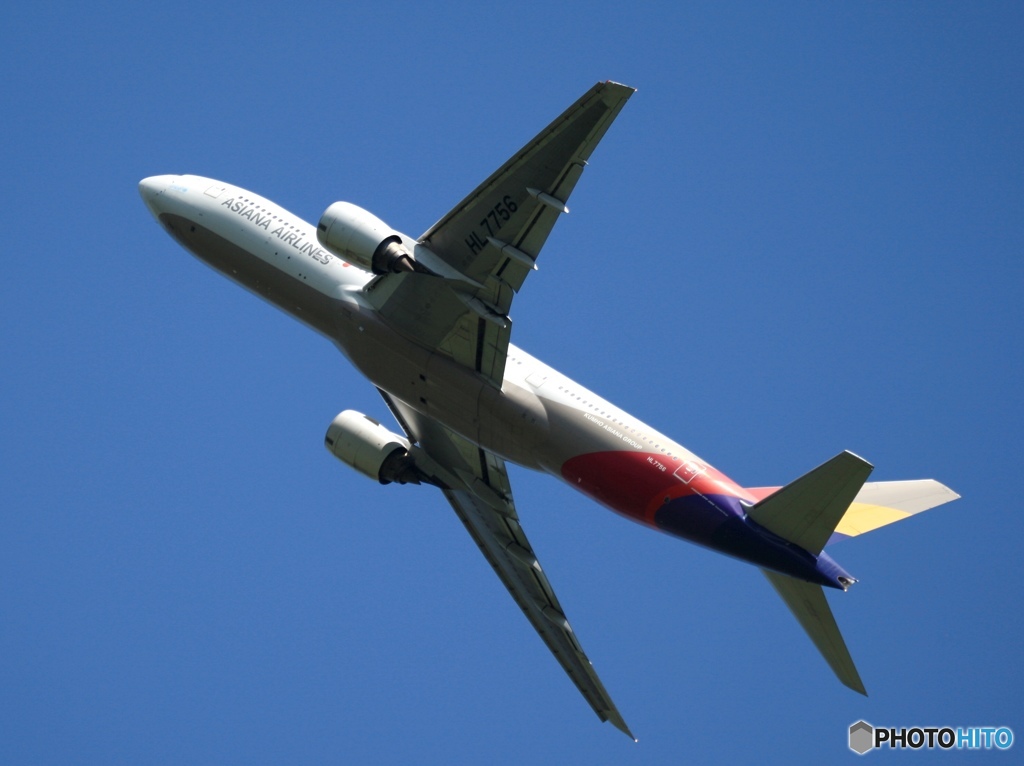 Asiana 777-28E 出発　