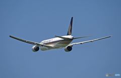 離陸 Singapore 777-212 9V-SRO