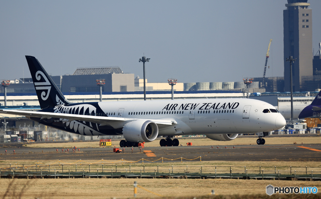 Air New Zealand B787-9 ZK-NZH 出発 