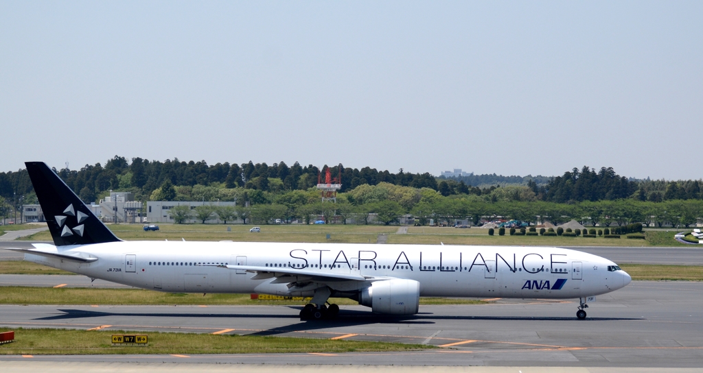 出発（38）STAR ALLIANCE 777　　