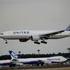 UNITED 777-224ER  着陸