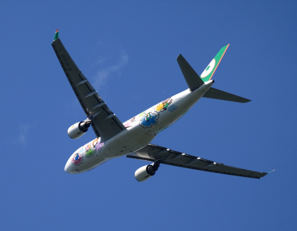 EVA A330-223 出発　