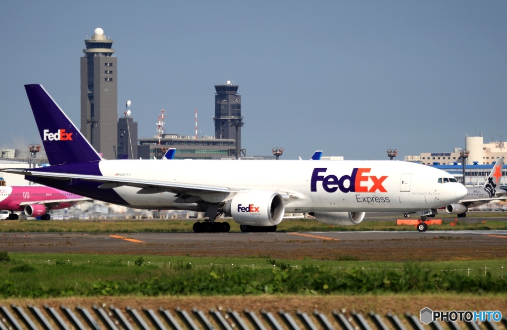 FedEx 777-FS2 離陸