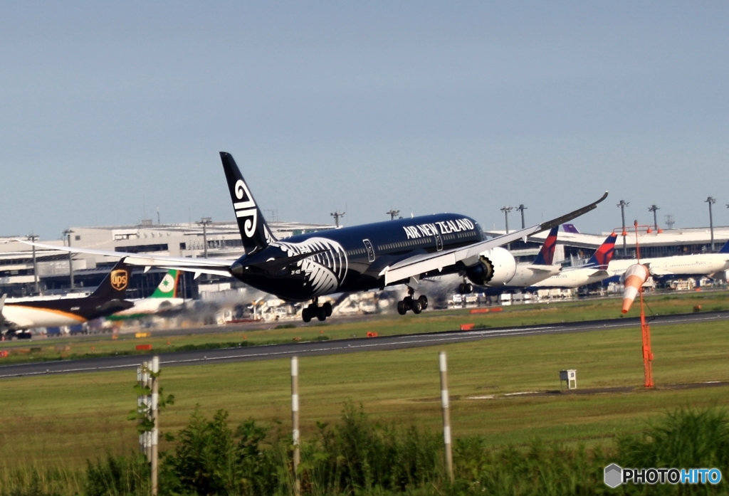 Air New Zealand「All Blacks」787-9 ZK-NZE　