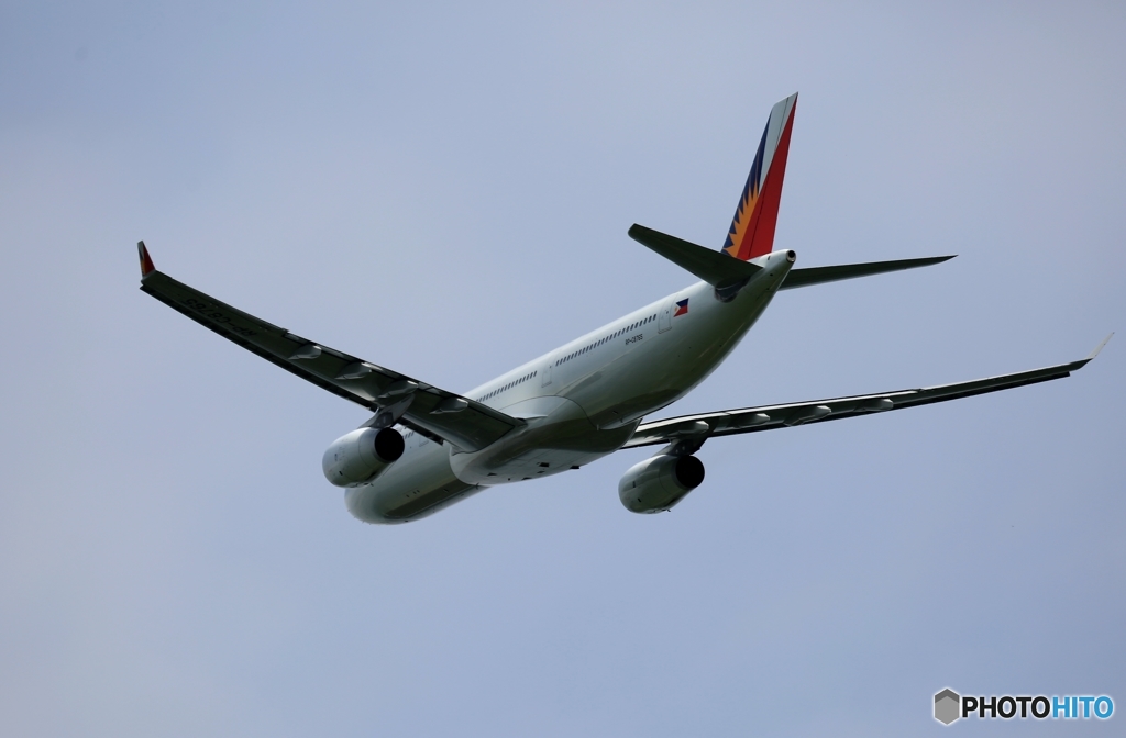 Philippiens A330-343 出発　