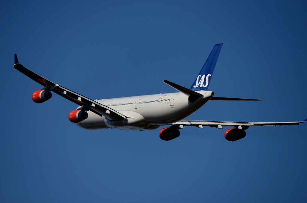 SAS A340-313 離陸