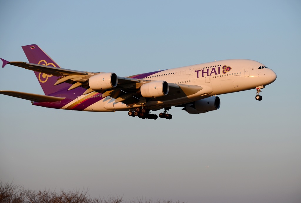 THAI A380-841 到着