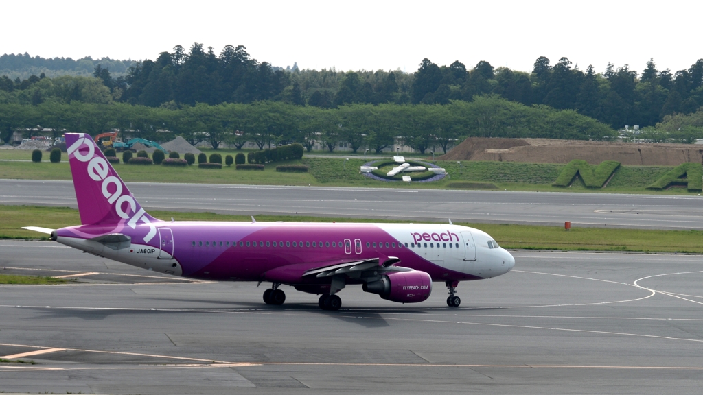 Peach A220-200未だ飛んでますか？