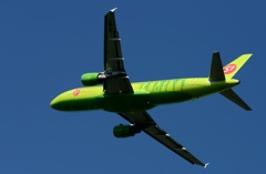 離陸(367) S7 Airlines A320　ｼﾍﾞﾘｱへ