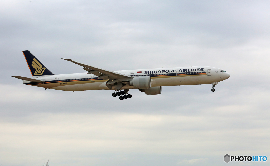 到着 Singapore 777-312 9V-SWK