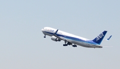 ANA 767-300