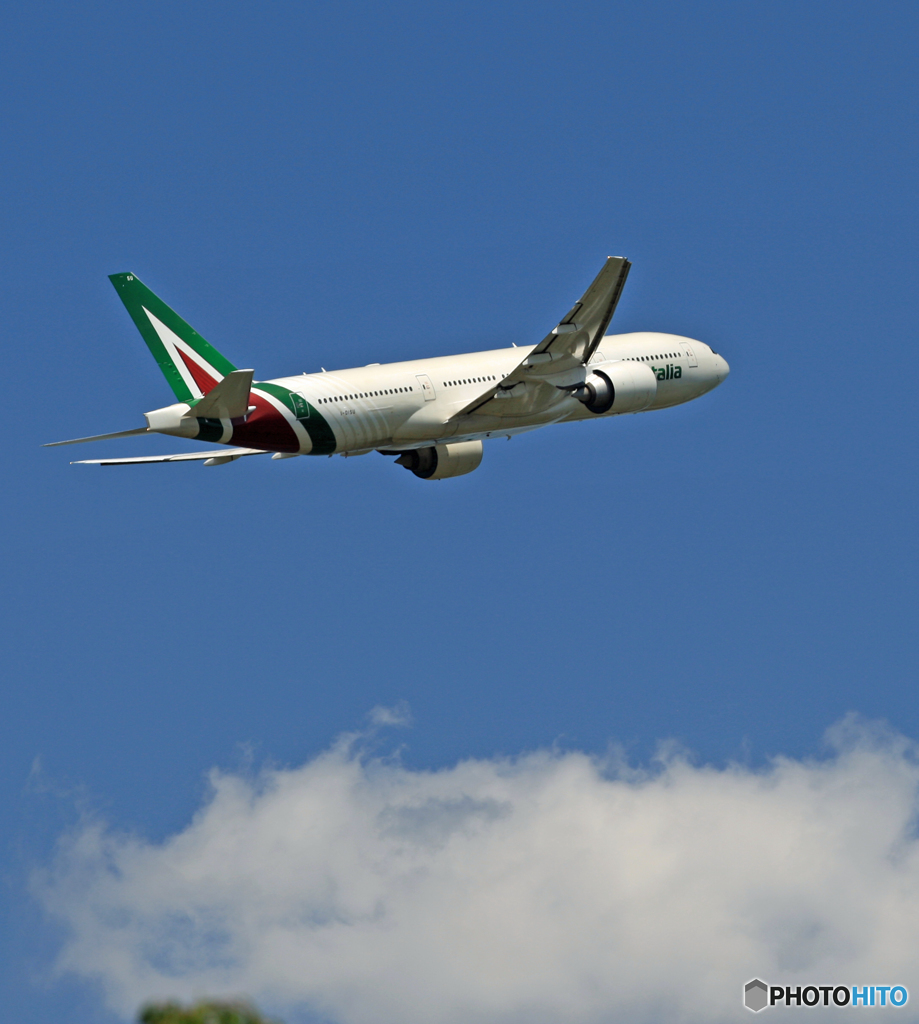 出発 Alitalia 777-200 I-DISU