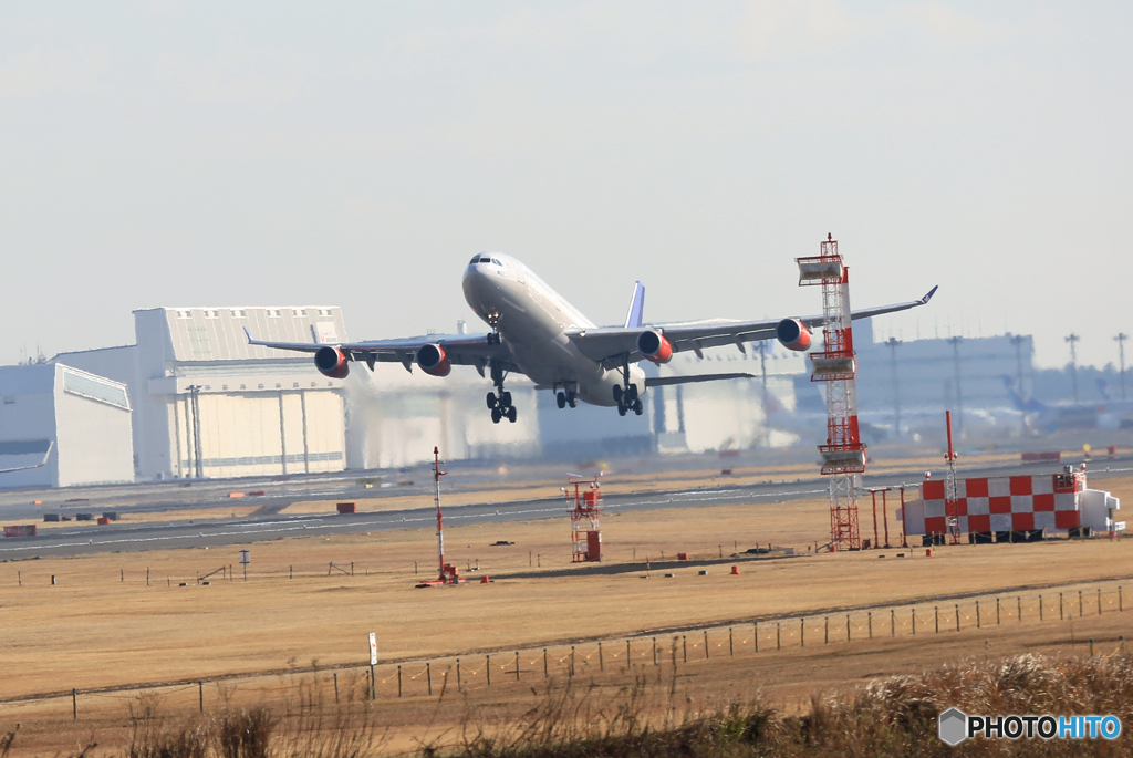 「☁」SAS A340-313 LN-RKF 出発 
