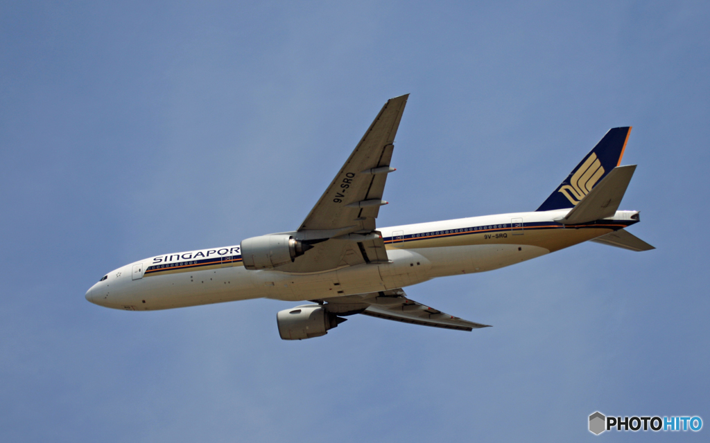 飛び立ち　Singapore 777-212 9V-SRQ