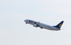 飛び立ち（80）SKYMARK 737-800