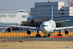 出発  SAS A340-313 LN-RKG