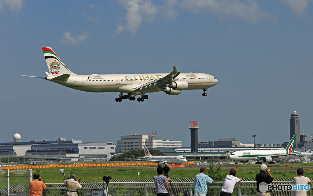「いいね」 ETIHAD A340-642 A6-EHE