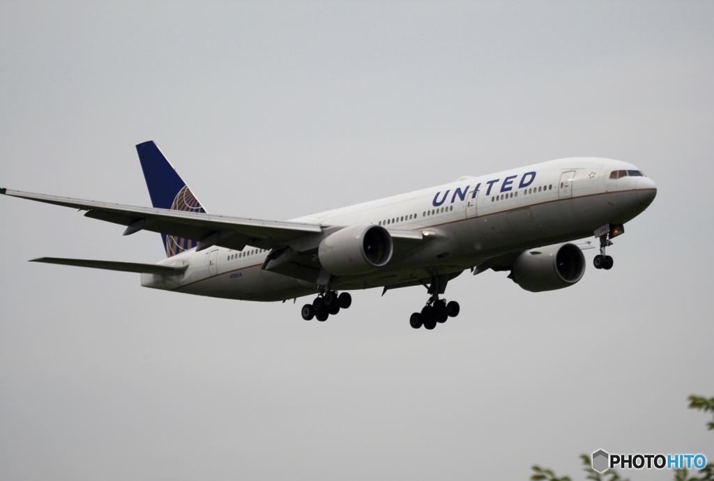 UNITED 767-332 着陸　