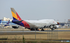 ASIANA 747-400 HL7421