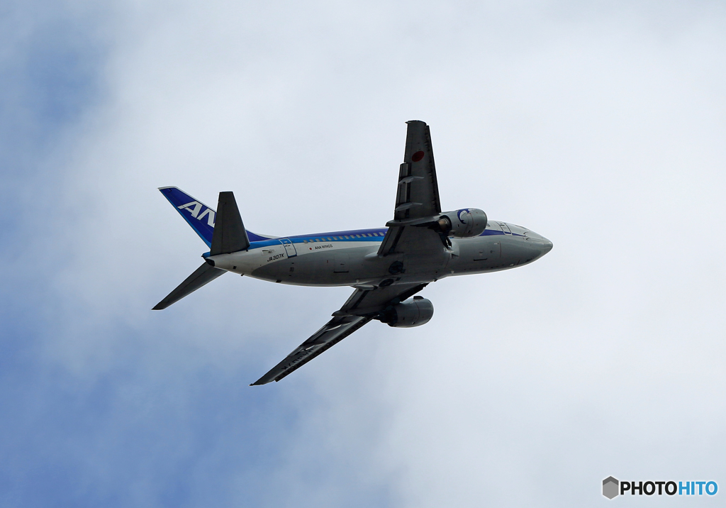 離陸  ANA 737-500 JA307K
