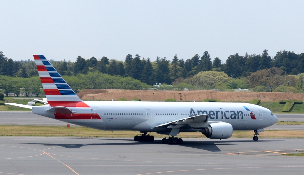出発（74）American 777-200ER 　　