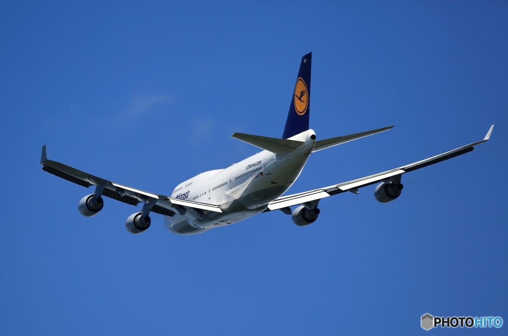 離陸　Lufthansa 747-400