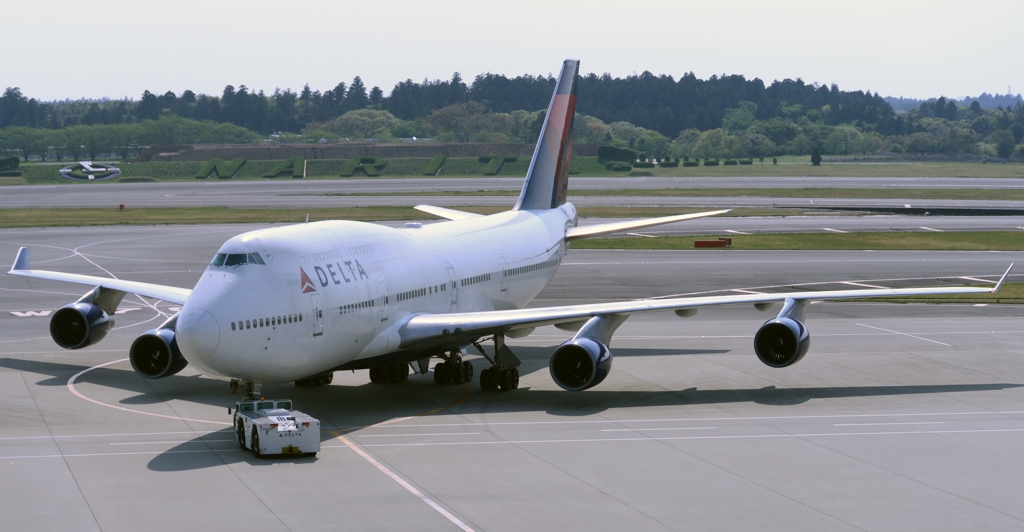 DELTA 747-400(3)