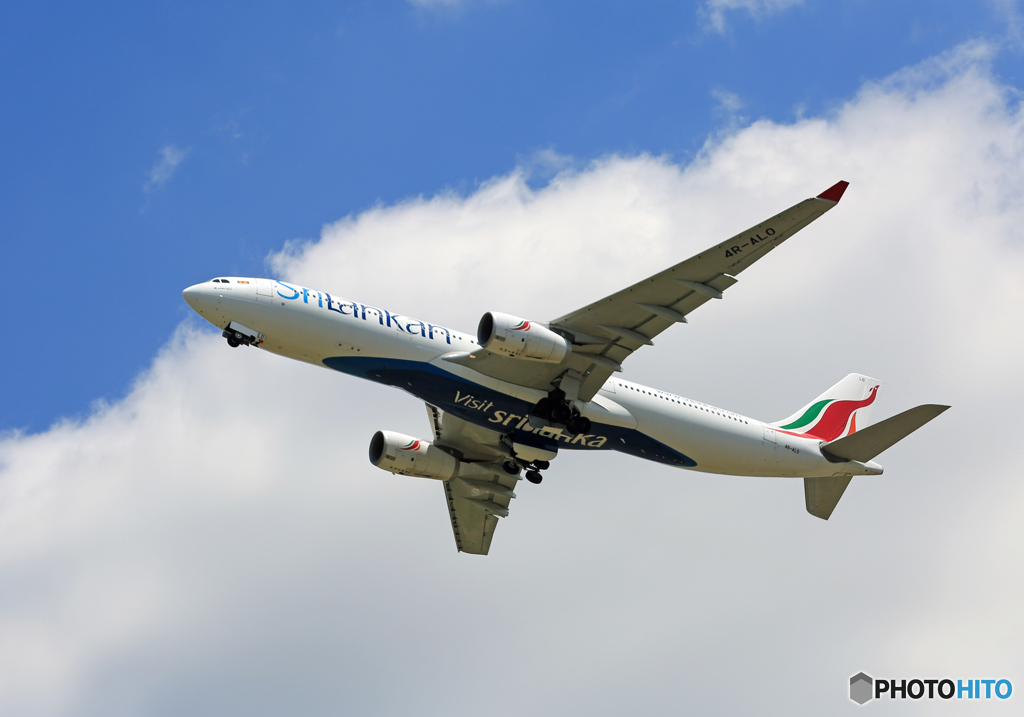 「青空」 SriLankan A330-343 4R-ALO 飛行