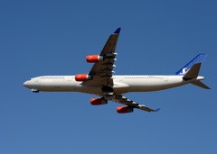 SAS A340-313 離陸