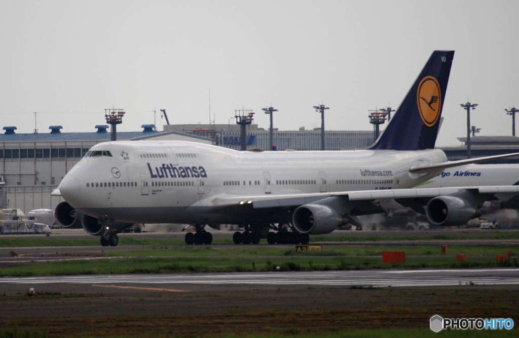 Lufthansa ７４７ジャンボ機 出発　