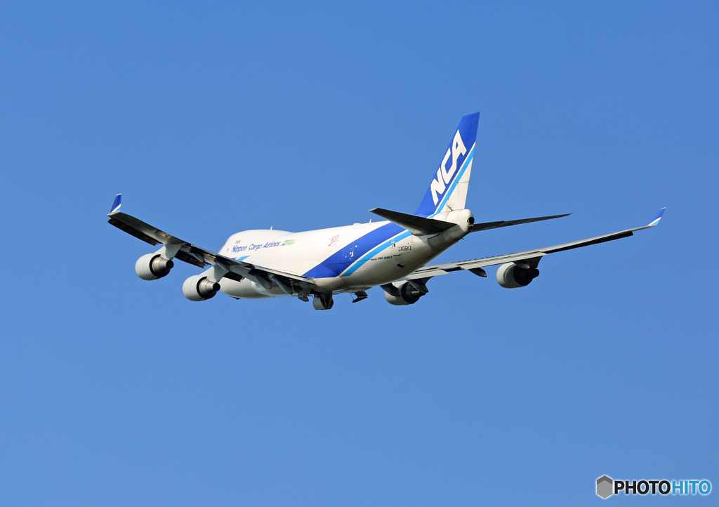 「ぶるー」 NCA 747-400F JA06KZ 飛び立ち 