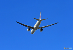 「青い空」が一番 Air France 777-200 飛び立ち