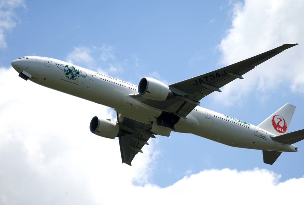 JAL 777-346ER 出発　