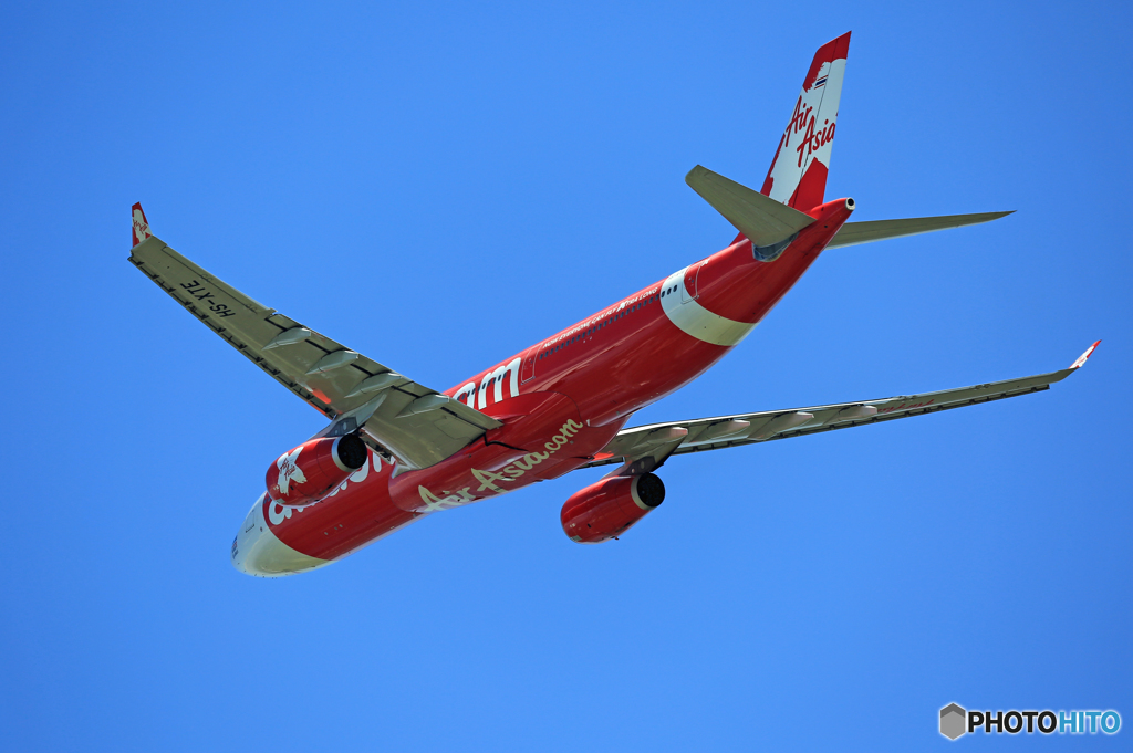 「晴れ」 Air Asia A330-343 B-LNM 出発