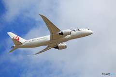 Takeoff JAL 787-8 JA843J