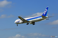 「青空」 ANA 767-381 JA612A