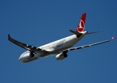 ﾄﾙｺ A330-343 離陸