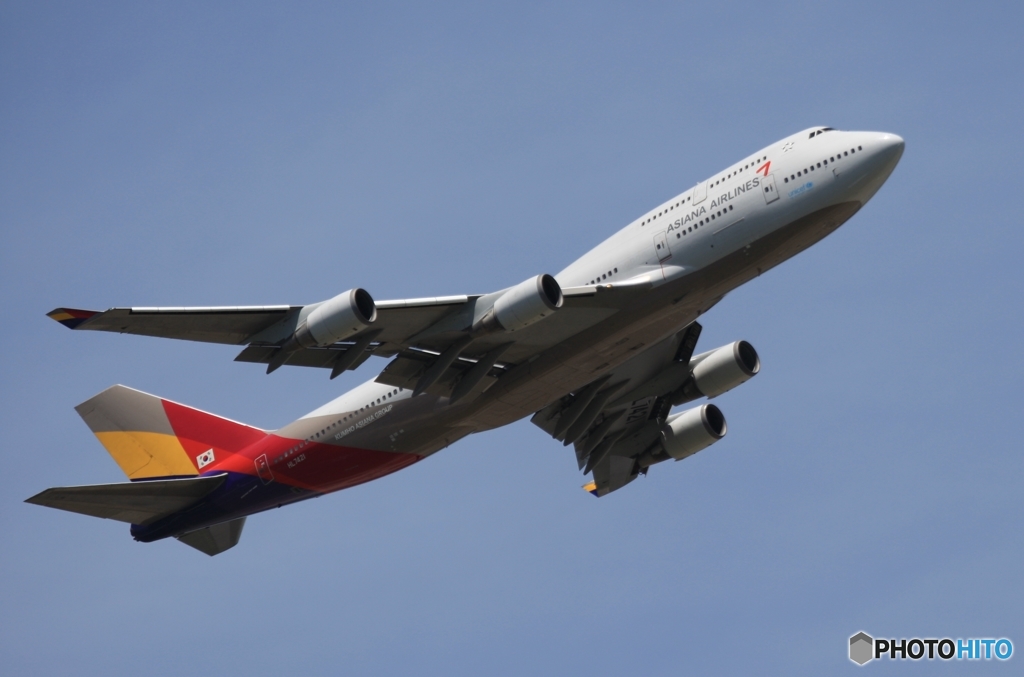 飛行　ASIANA７４７ジャンボ機