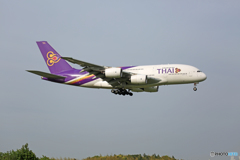 着陸 Thai A380-841 HS-TUE