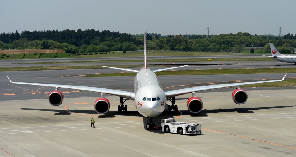 到着（19）Virgin atlantic A340-600　　