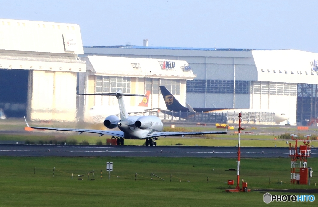 Bombardier BD-700 Global 5000 VP-CGM出発　