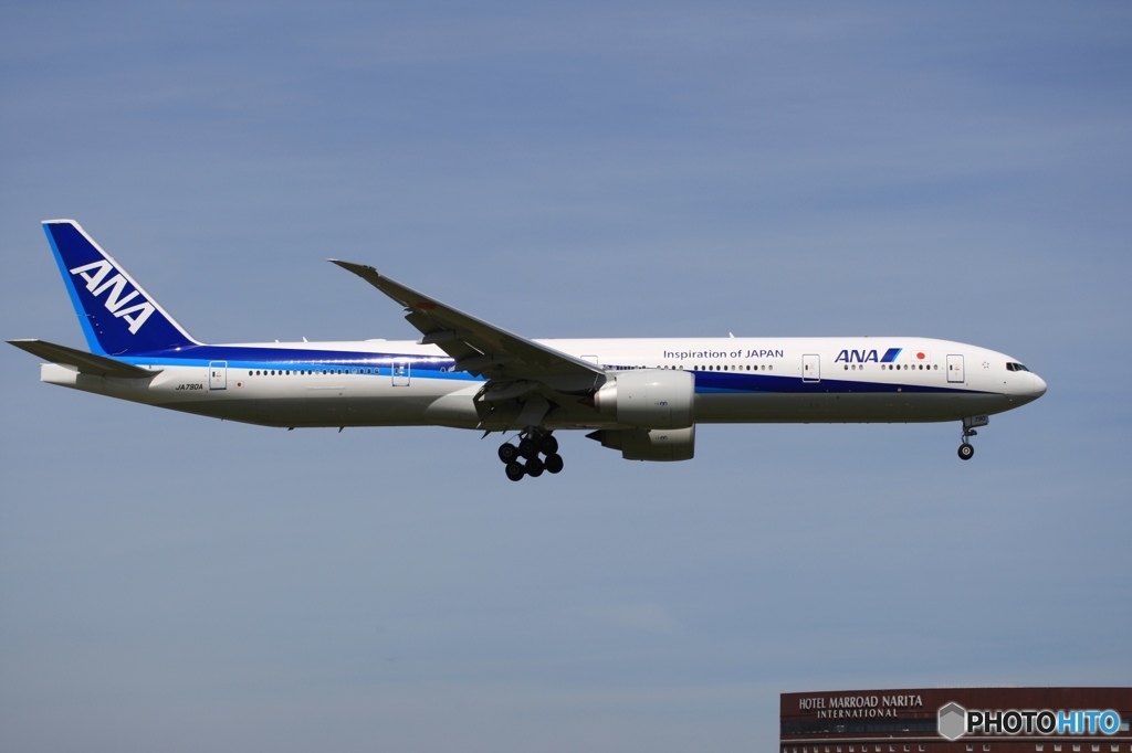着陸　ANA 777-300ER