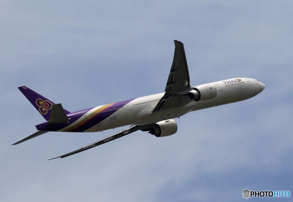出発　Thai 777-300