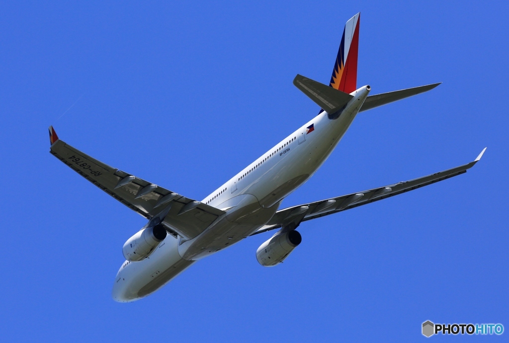 Philippiens A330-343 RP-C8764 飛び立ち　