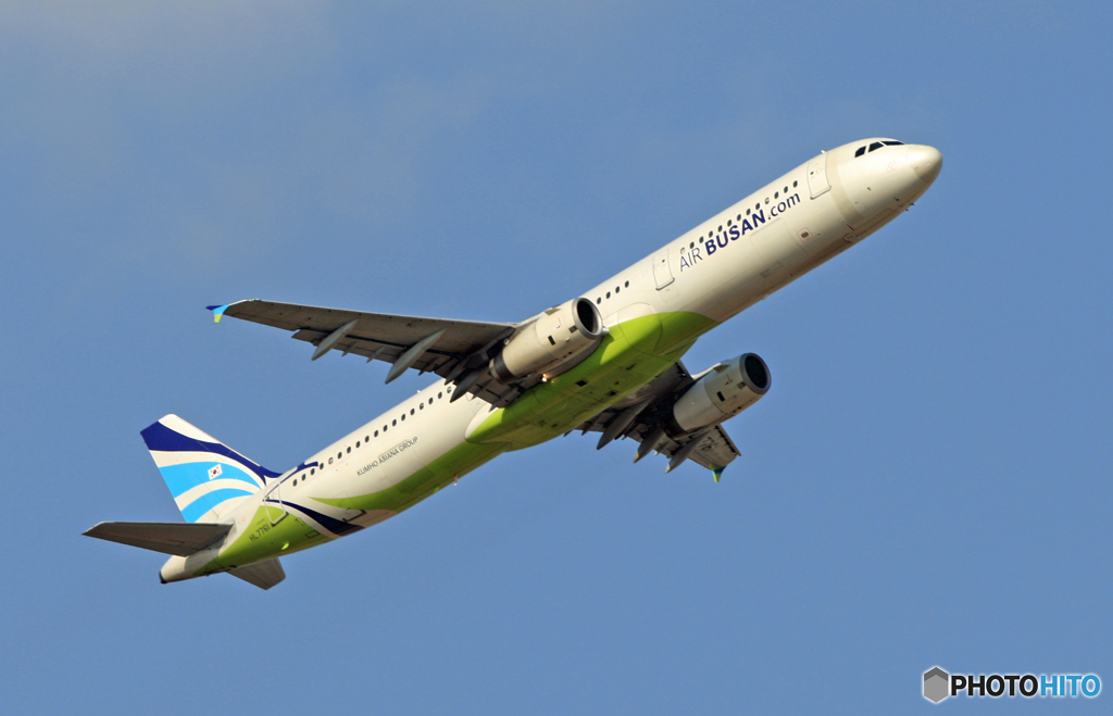 離陸 Air Busan A321-231 HL7761